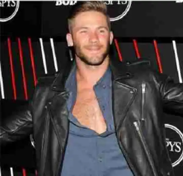 Wow: Guilty Teacher Writes Apology Letter to His Student 11 Years After Graduation (Photos)